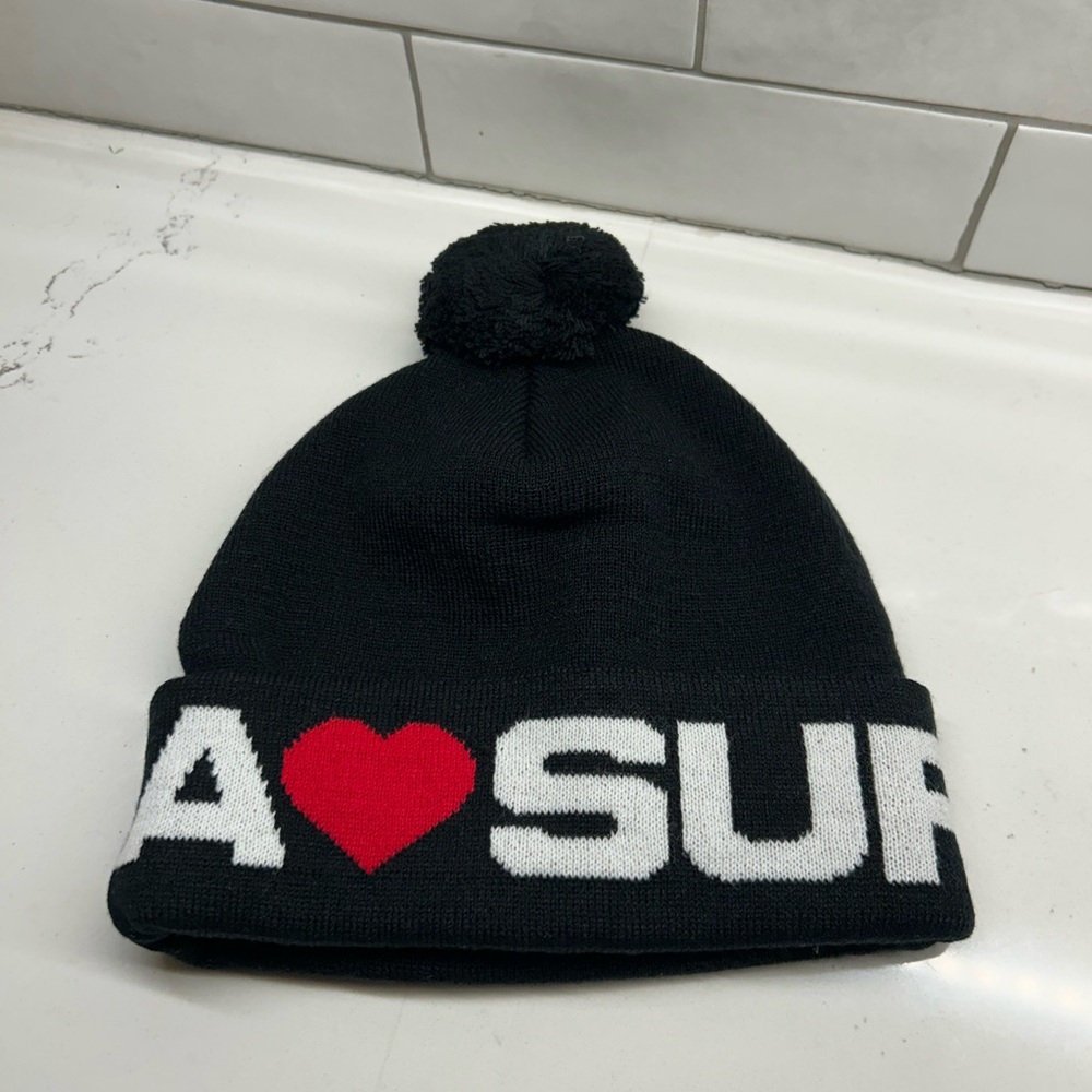 Supreme Black Knit Beanie for Women and Men